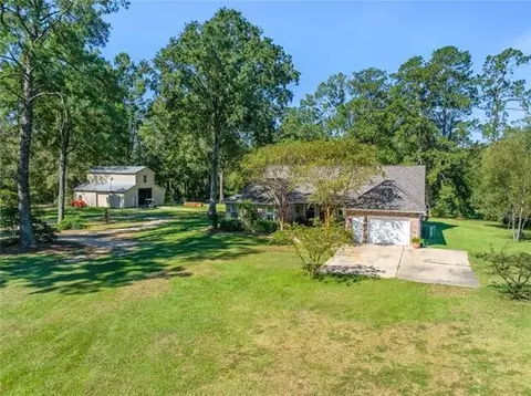 28230 Stanga Ln, Ponchatoula, LA 70454