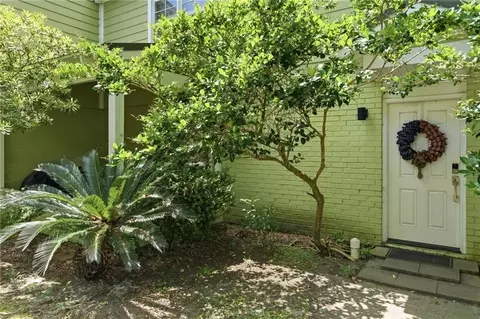 808 Desoto St #3, Ocean Springs, MS 39564