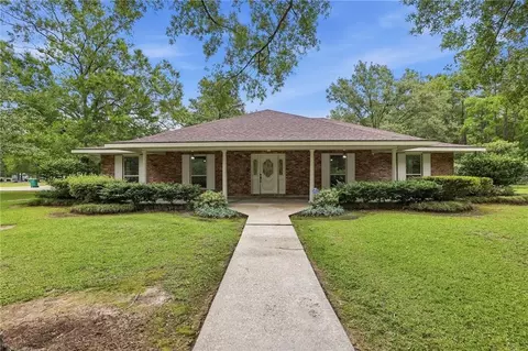 19016 Wildoak Ln, Ponchatoula, LA 70454