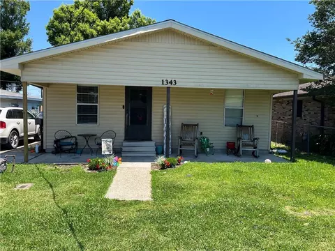 1343 Central Ave, Westwego, LA 70094
