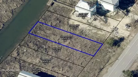 24843 Chef Menteur Hwy, New Orleans, LA 70129