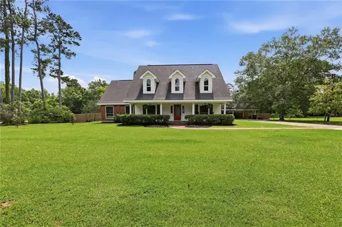 14336 Hickory Dr, Ponchatoula, LA 70454