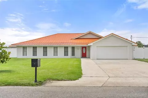 31 W Daryl Ct, Westwego, LA 70094