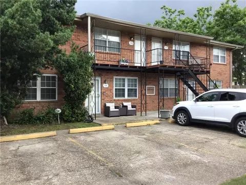 138-144 Normandy Ave, Harahan, LA 70123