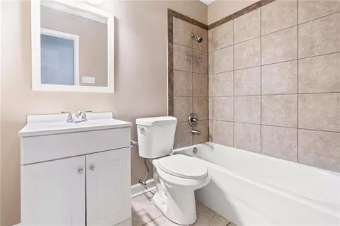 Bath - 210 Mockingbird Ln, Slidell, LA 70458 photo 2 of 2