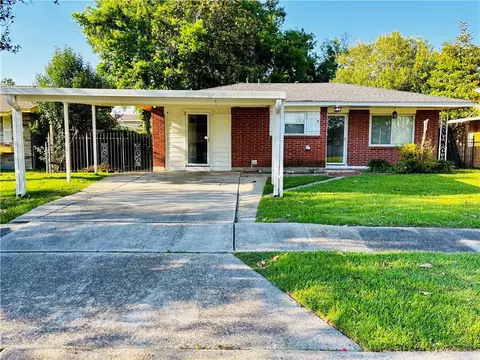 147 Prairieview Ct, Avondale, LA 70094
