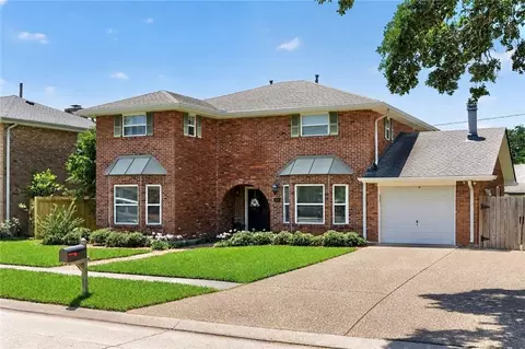 4704 Carthage St, Metairie, LA 70002