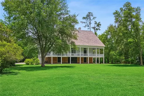 510 S America St, Covington, LA 70433