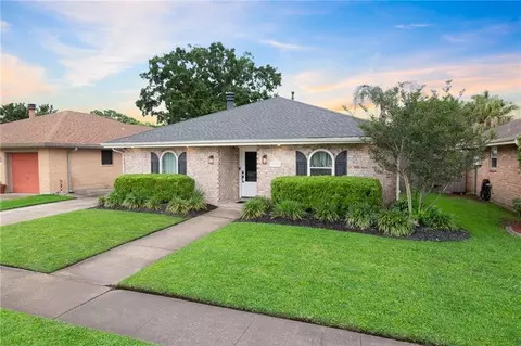 3312 Holiday Ct, Kenner, LA 70065