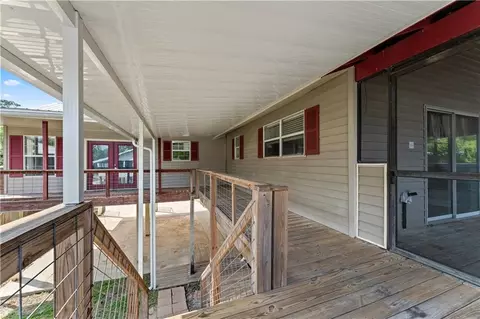 Exterior - 31427 Judith Dr, Springfield, LA 70462 photo 3 of 4