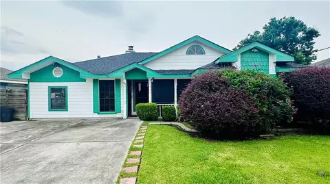 35 Cynthia St, Waggaman, LA 70094