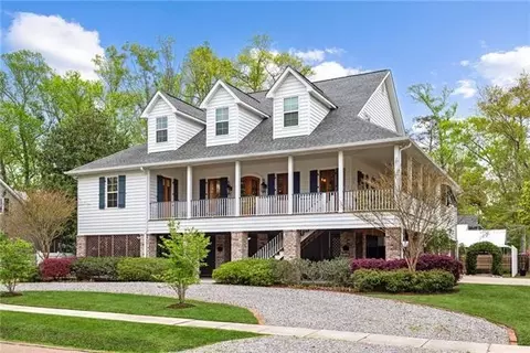 301 W Beach Pkwy, Mandeville, LA 70448