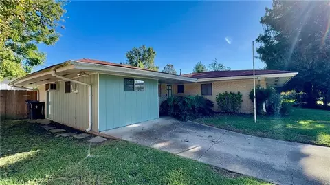 2810 Bristol Pl, New Orleans, LA 70131