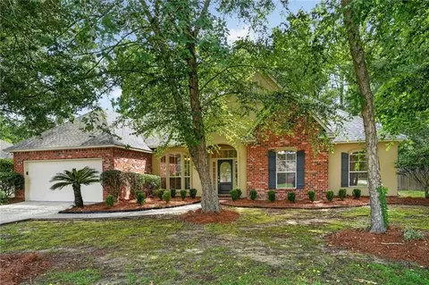 689 Goldflower Ln, Mandeville, LA 70448