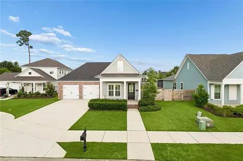 2369 Bradbury Pl, Covington, LA 70433