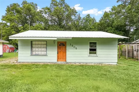 1906 Avenue F Ave, Bogalusa, LA 70427