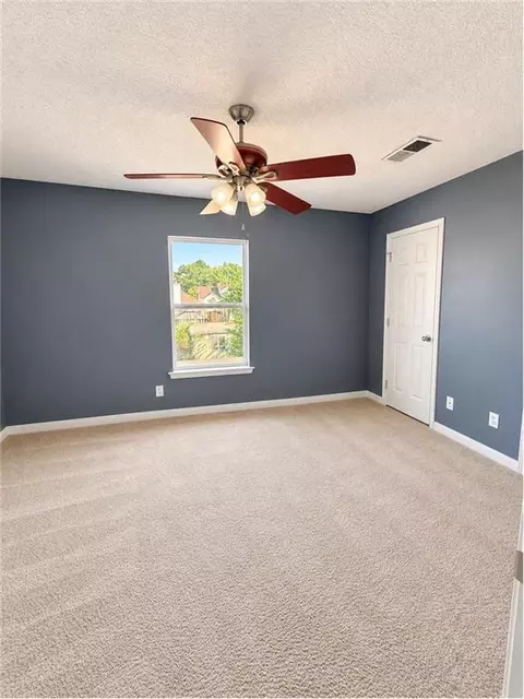 Bedroom - 2033 Heather Ln, Slidell, LA 70461 photo 2 of 3