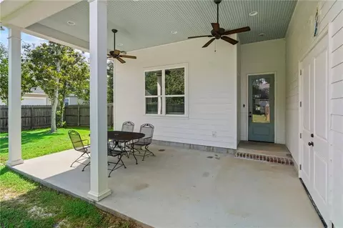 Exterior - 600 Colbert St, Mandeville, LA 70448 photo 9 of 12