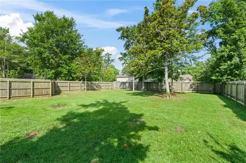 Exterior - 600 Colbert St, Mandeville, LA 70448 photo 10 of 12
