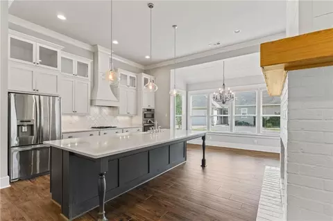 Kitchen - 600 Colbert St, Mandeville, LA 70448 photo 1 of 4