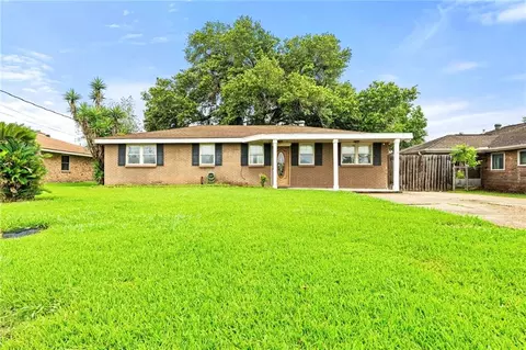 107 Nu St, Belle Chasse, LA 70037
