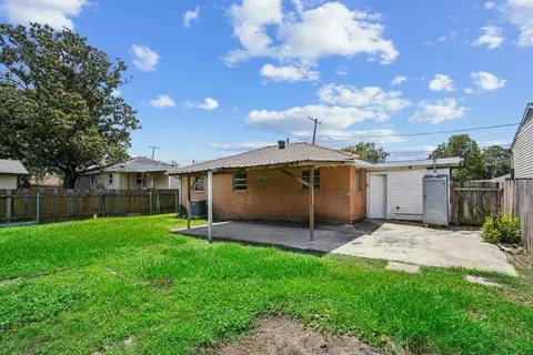 Exterior - 810 Gerry Dr, Kenner, LA 70062 photo 4 of 4
