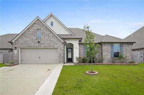 6808 Delta Ridge Ave, Slidell, LA 70461