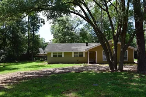 217 W Saint Mary Dr, Covington, LA 70433