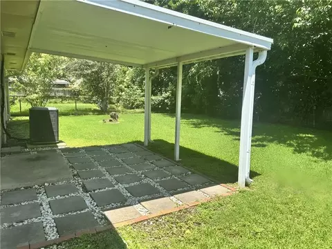 Exterior - 668 Cameron Ct, Kenner, LA 70065 photo 4 of 6