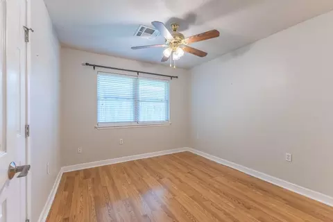 Bedroom - 356 Markham Dr, Slidell, LA 70458 photo 2 of 4