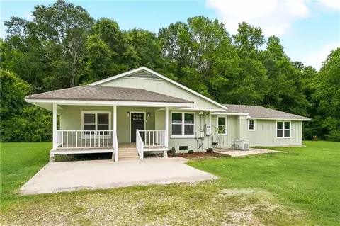 59354 Borgne Ave, Bogalusa, LA 70427