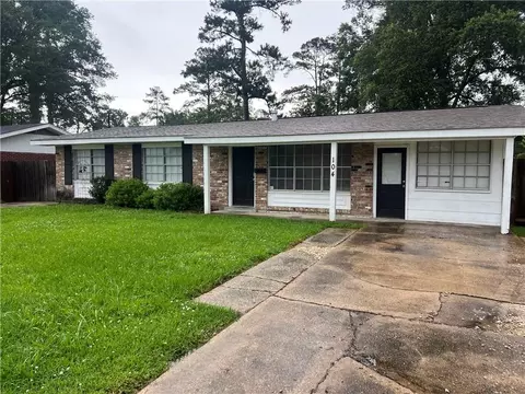 104 Florence Dr, Hammond, LA 70401