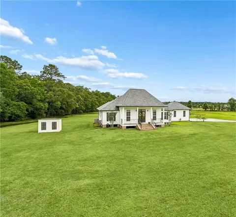 28236 Big Sky Ln, Folsom, LA 70437