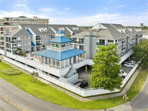 420 Metairie Hammond Hwy #208, Metairie, LA 70005