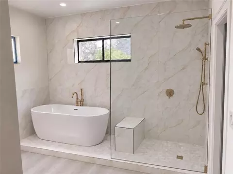 Bath - 237 Evangeline Dr, Mandeville, LA 70471 photo 1 of 8