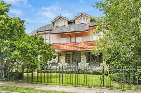 5829 Hurst St, New Orleans, LA 70115