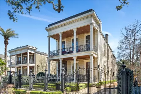 2326 Magazine St #5, New Orleans, LA 70130