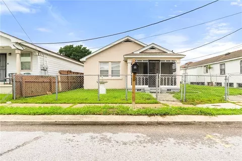 4442 Dale St, New Orleans, LA 70126
