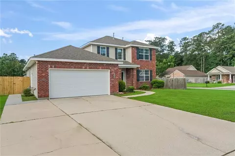 Exterior - 569 Moore Blvd, Covington, LA 70433 photo 4 of 4