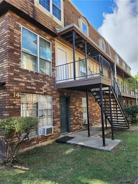 6220 Riverside Dr #561, Metairie, LA 70003
