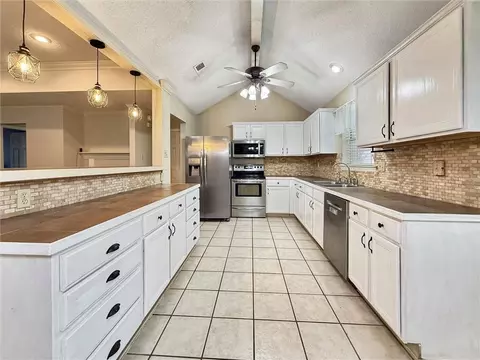 Kitchen - 2154 Biron St, Mandeville, LA 70448 photo 2 of 2