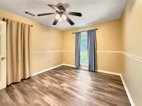 Bedroom - 2154 Biron St, Mandeville, LA 70448 photo 4 of 4