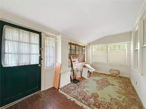 Exterior - 19408 Front St, Covington, LA 70433 photo 2 of 10