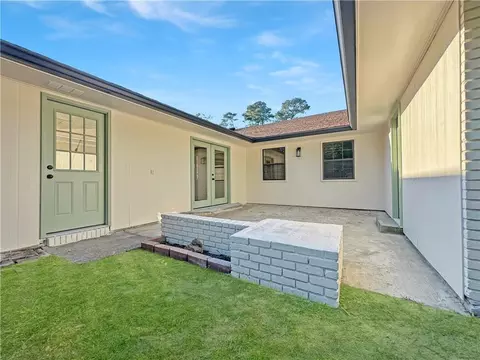 Exterior - 301 Steele Rd, Slidell, LA 70461 photo 3 of 4