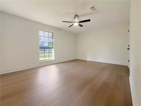 Bedroom - 301 Steele Rd, Slidell, LA 70461 photo 2 of 4