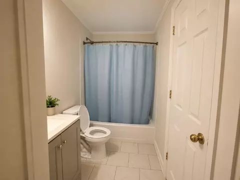 Bath - 72503 Rose St, Covington, LA 70435 photo 1 of 1