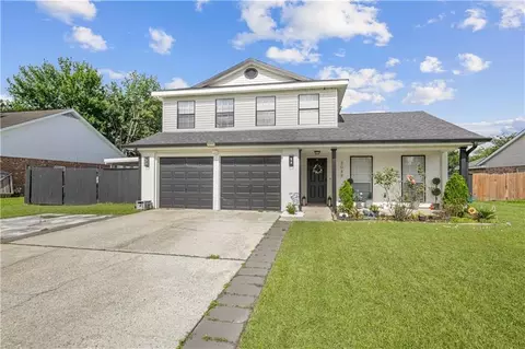 3049 E Meadow Lake Dr, Slidell, LA 70461