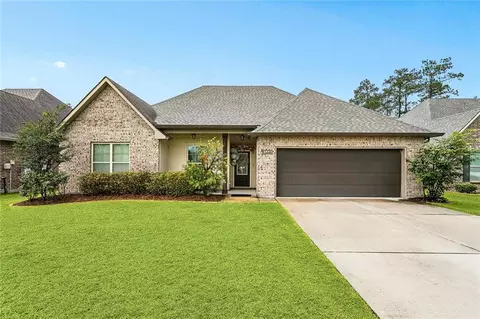 335 Knollwood Ln, Slidell, LA 70458