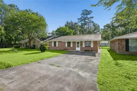 709 S Chestnut St, Hammond, LA 70403