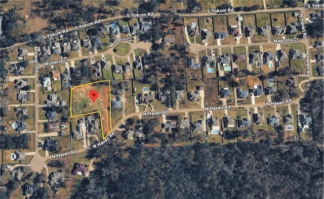 1077 N Haven Dr, Ponchatoula, LA 70454